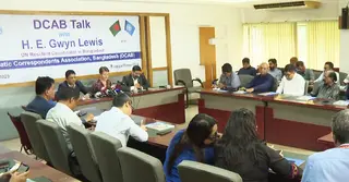 মানবিক করিডোর জাতিসংঘের কোনো বিষয় নয়: গোয়েন লুইস